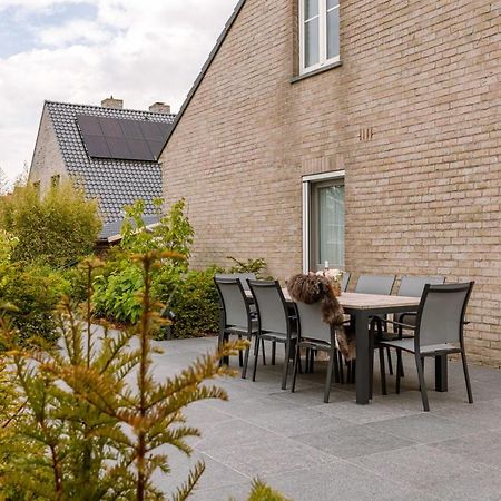 Fantastic Family Villa With Beautiful Garden Остенде Экстерьер фото